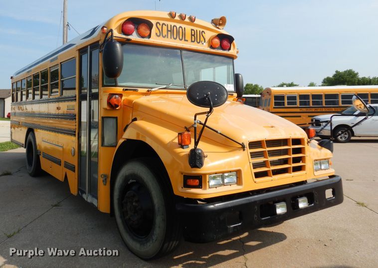 image for item DK0945 2005 Blue Bird Vision  school bus