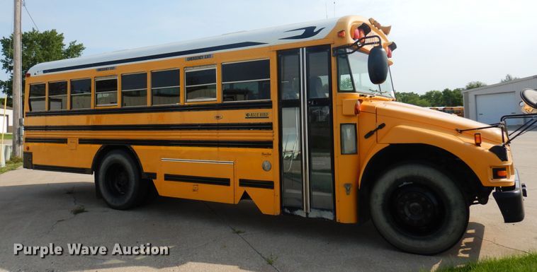 image for item DK0945 2005 Blue Bird Vision  school bus