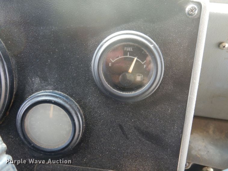 image for item DK0945 2005 Blue Bird Vision  school bus