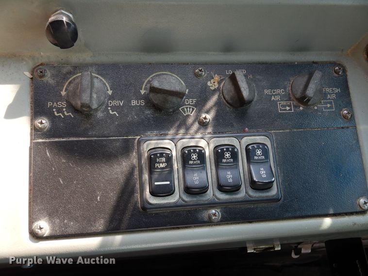 image for item DK0945 2005 Blue Bird Vision  school bus