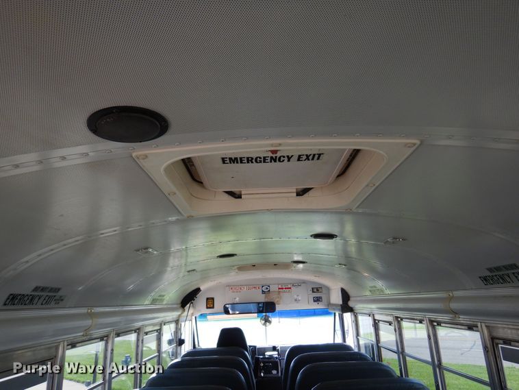 image for item DK0945 2005 Blue Bird Vision  school bus