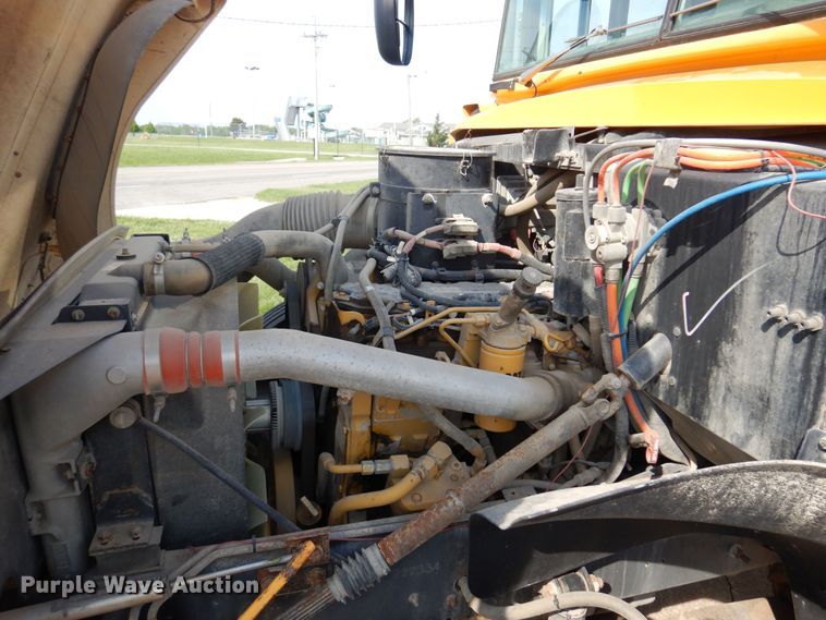 image for item DK0945 2005 Blue Bird Vision  school bus