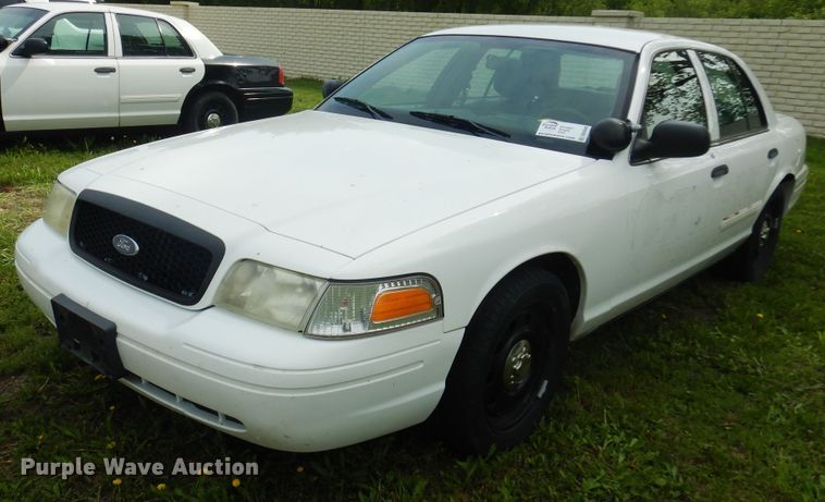 image for item DK0946 2009 Ford Crown Victoria Police Interceptor