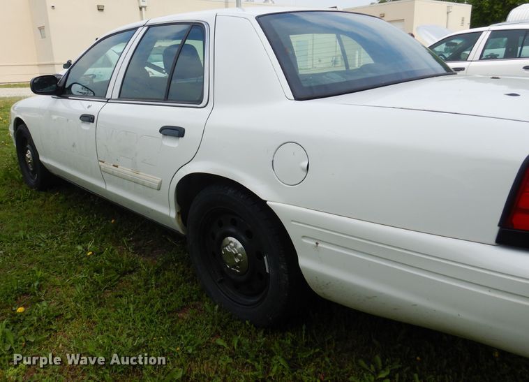 image for item DK0946 2009 Ford Crown Victoria Police Interceptor