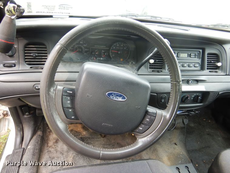 image for item DK0946 2009 Ford Crown Victoria Police Interceptor
