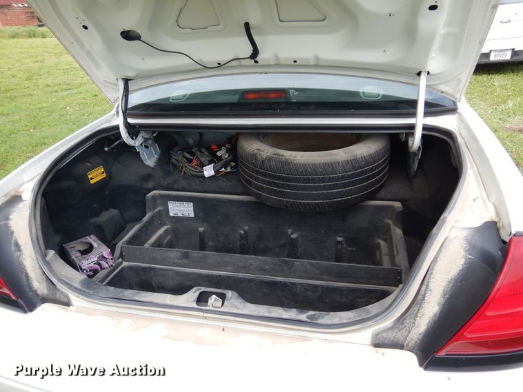 image for item DK0946 2009 Ford Crown Victoria Police Interceptor