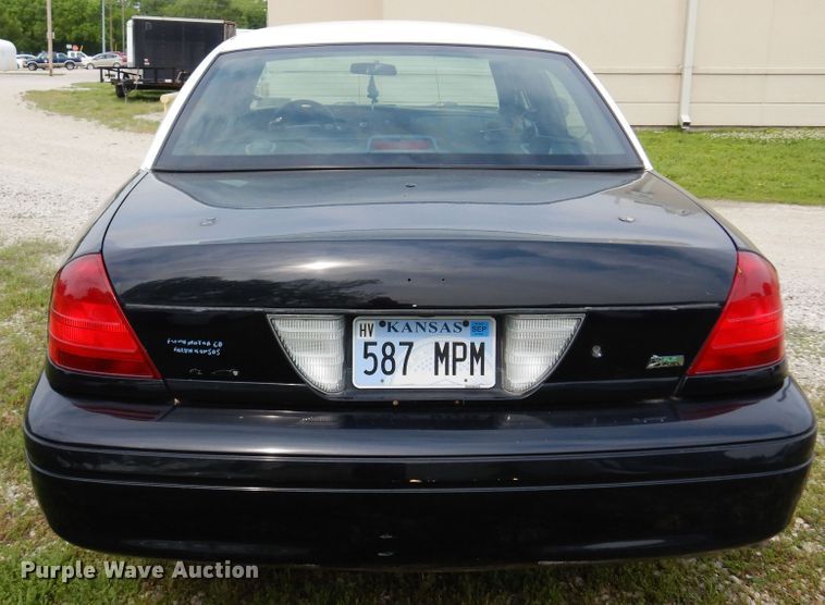 image for item DK0948 2011 Ford Crown Victoria Police Interceptor