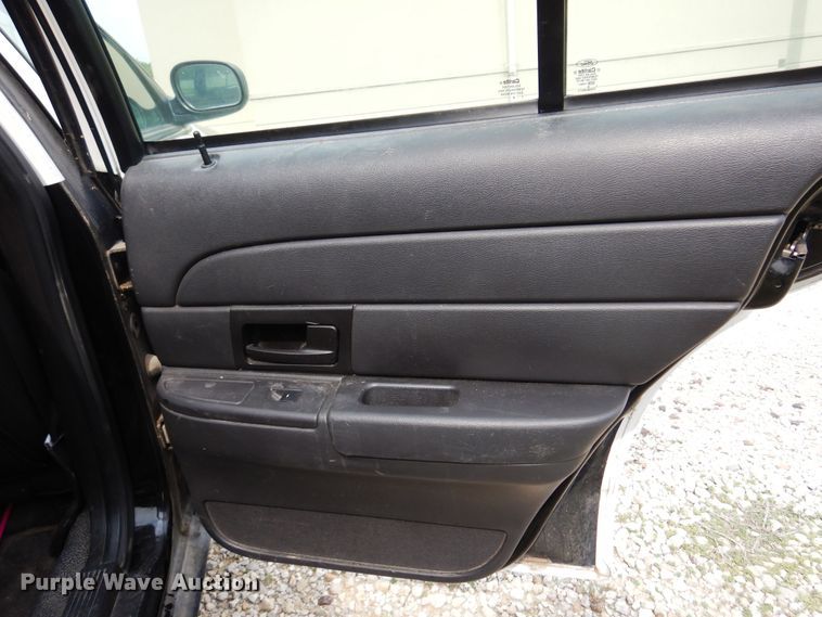 image for item DK0948 2011 Ford Crown Victoria Police Interceptor