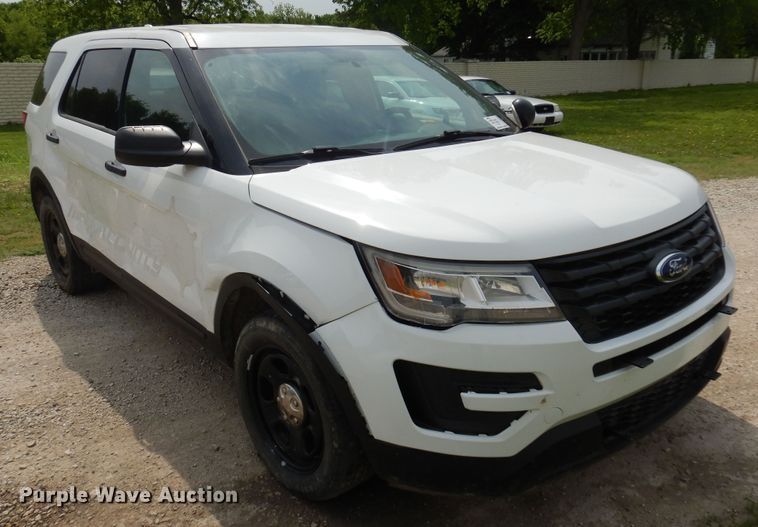 image for item DK0950 2017 Ford Explorer Police Interceptor  SUV