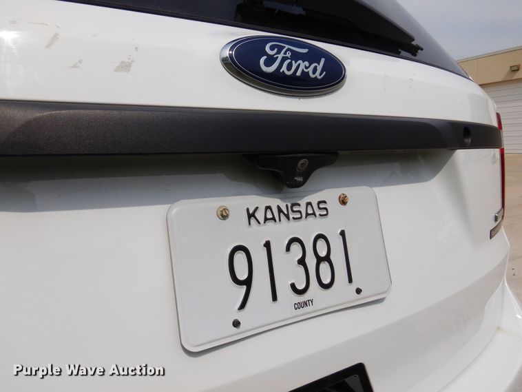 image for item DK0950 2017 Ford Explorer Police Interceptor  SUV