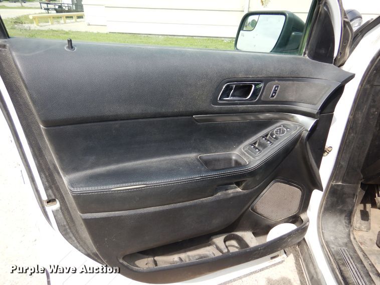 image for item DK0950 2017 Ford Explorer Police Interceptor  SUV