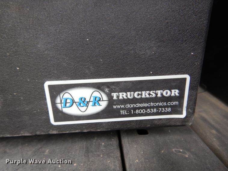 image for item DK0950 2017 Ford Explorer Police Interceptor  SUV