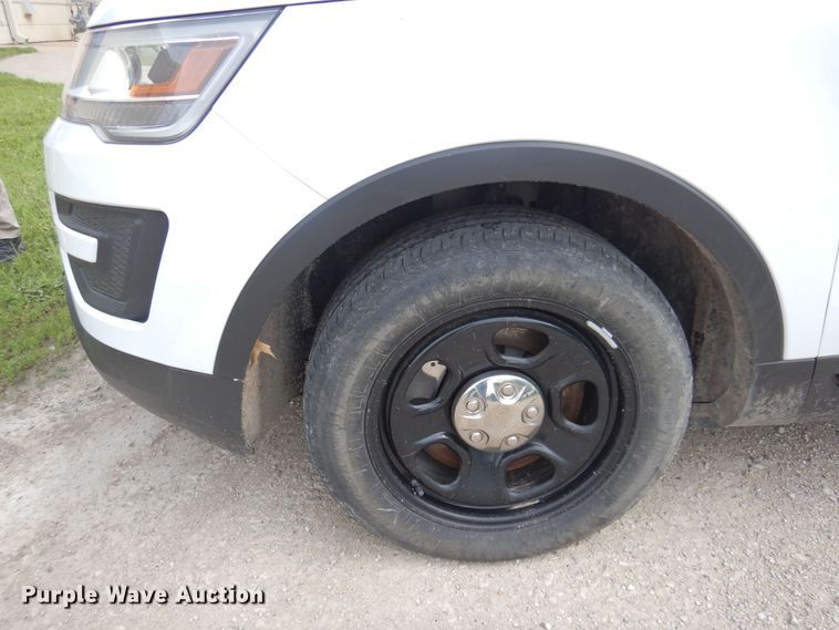 image for item DK0950 2017 Ford Explorer Police Interceptor  SUV