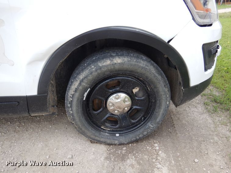 image for item DK0950 2017 Ford Explorer Police Interceptor  SUV