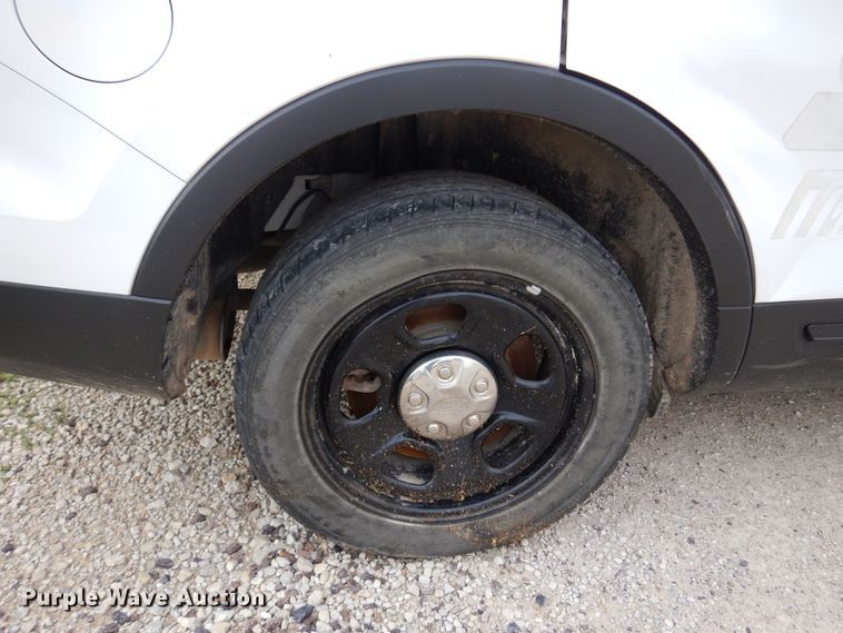 image for item DK0950 2017 Ford Explorer Police Interceptor  SUV