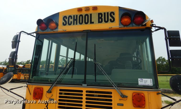 image for item DK0955 2003 Thomas  school bus