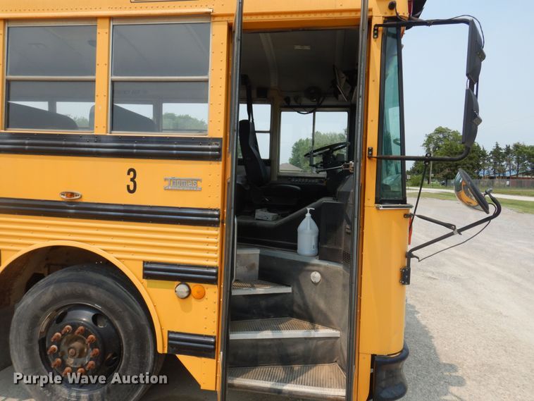 image for item DK0955 2003 Thomas  school bus