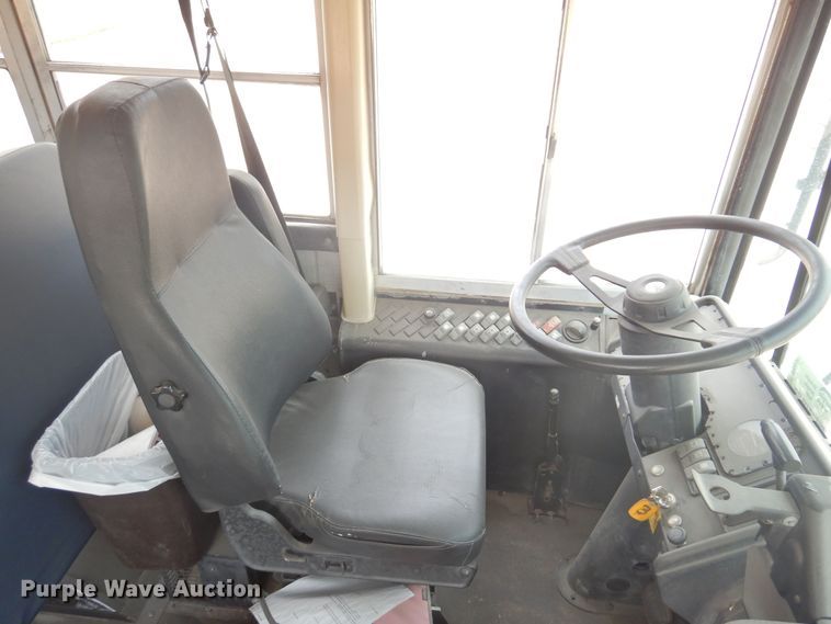 image for item DK0955 2003 Thomas  school bus