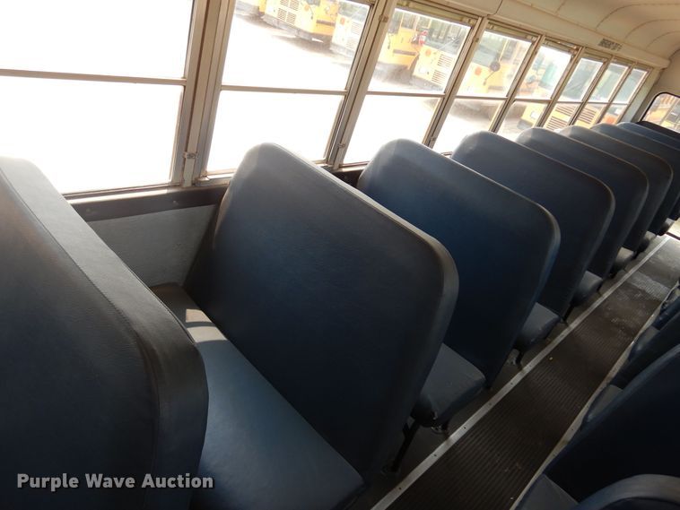 image for item DK0955 2003 Thomas  school bus