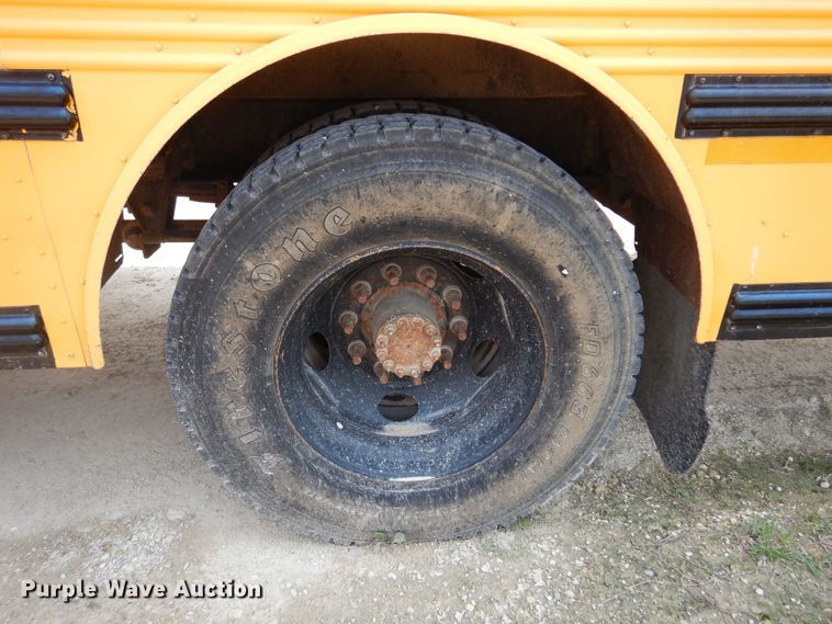 image for item DK0955 2003 Thomas  school bus