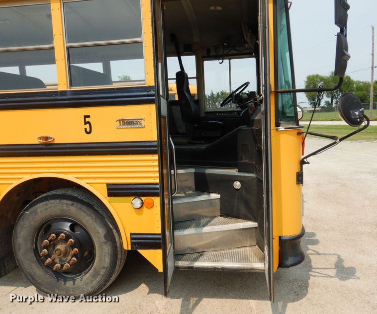 image for item DK0956 2003 Thomas  school bus