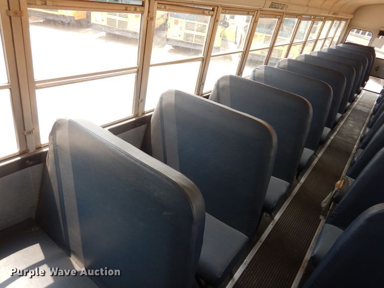 image for item DK0956 2003 Thomas  school bus