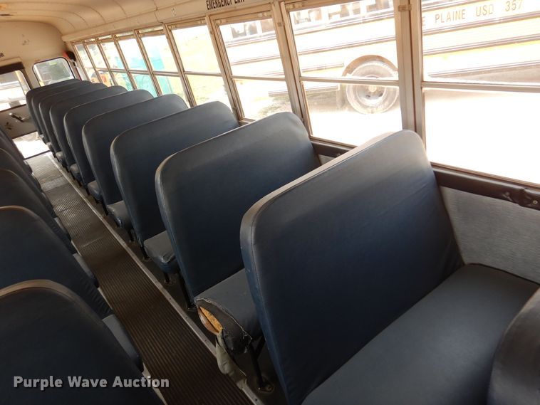 image for item DK0956 2003 Thomas  school bus