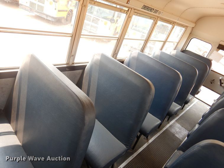 image for item DK0956 2003 Thomas  school bus