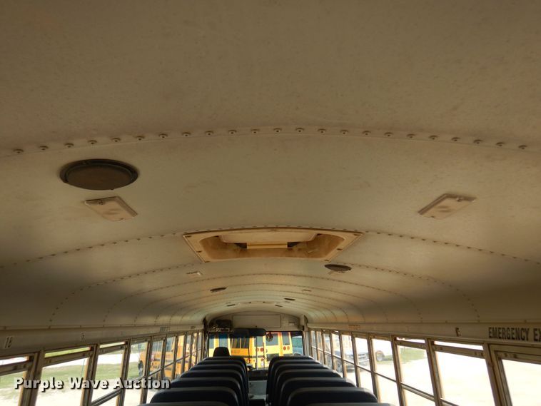 image for item DK0956 2003 Thomas  school bus