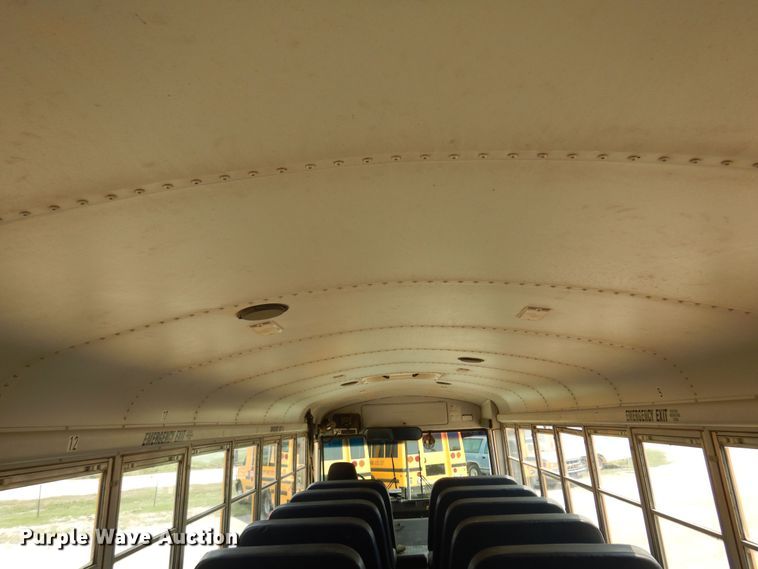 image for item DK0956 2003 Thomas  school bus