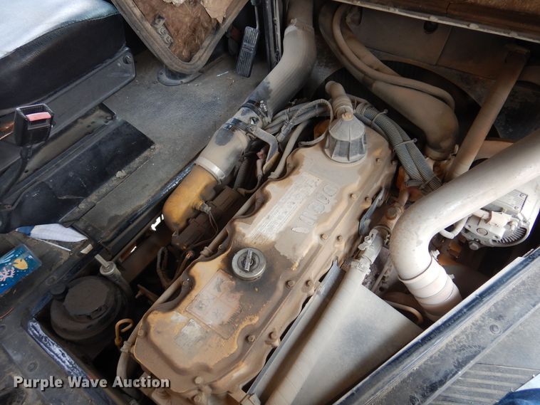 image for item DK0956 2003 Thomas  school bus