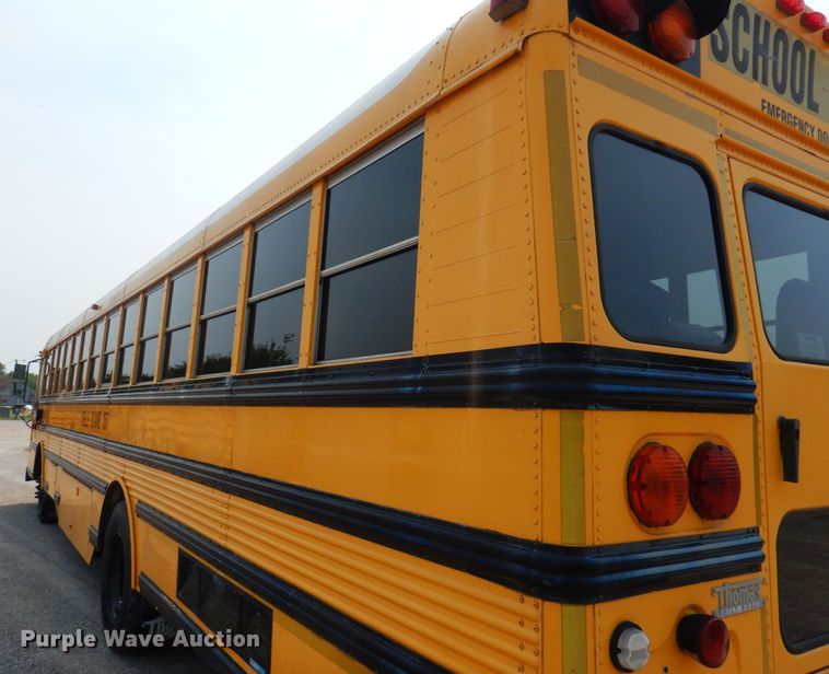 image for item DK0957 2003 Thomas Built  school bus