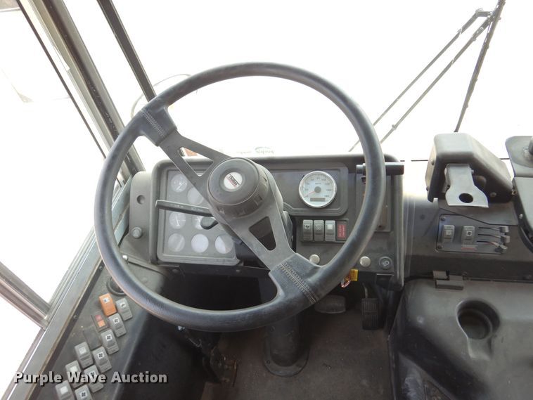 image for item DK0957 2003 Thomas Built  school bus