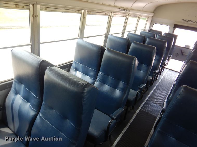 image for item DK0957 2003 Thomas Built  school bus