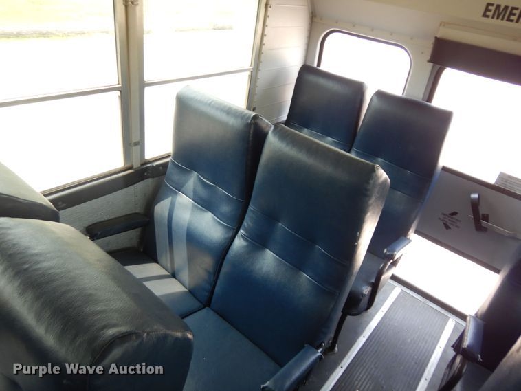 image for item DK0957 2003 Thomas Built  school bus