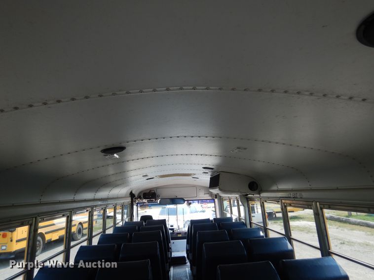 image for item DK0957 2003 Thomas Built  school bus