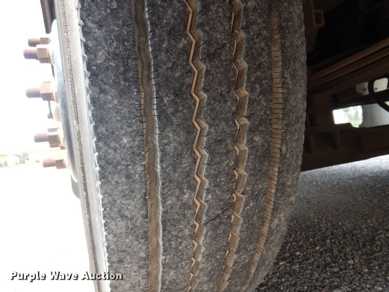 image for item DK0957 2003 Thomas Built  school bus