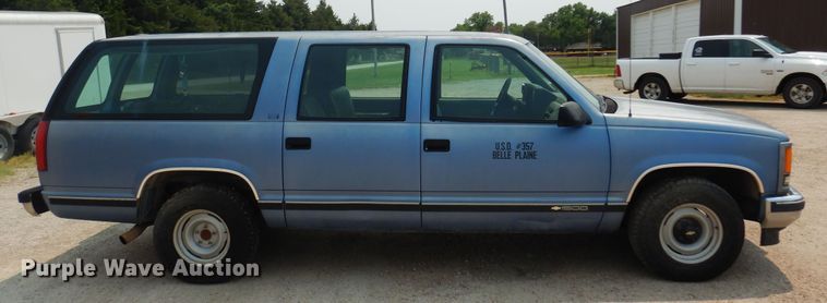 image for item DK0958 1994 Chevrolet Suburban  SUV