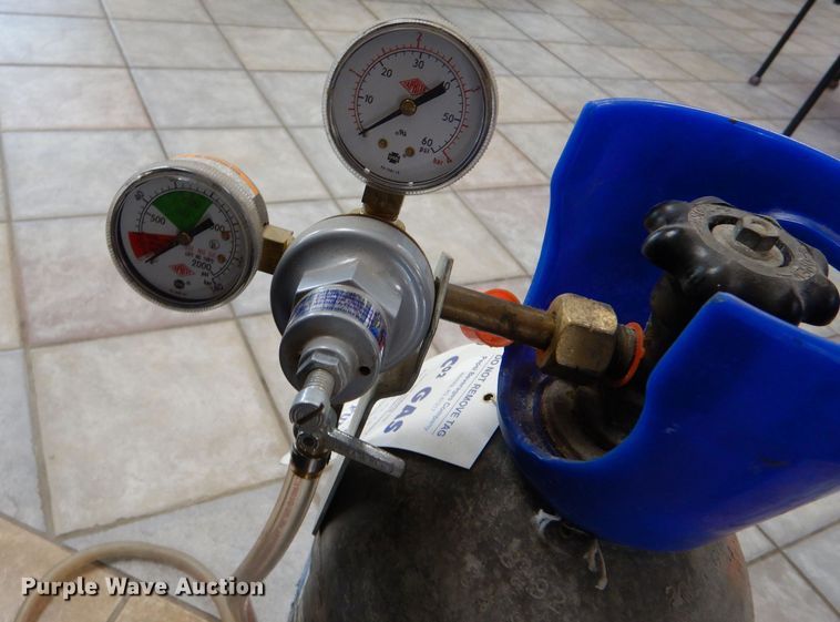 image for item DK7265 Glastender KC24-NC-BS1(R)  kegerator cooler