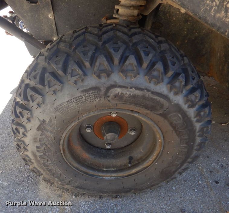 image for item DL4241 2017 Kawasaki Mule 4010  utility vehicle