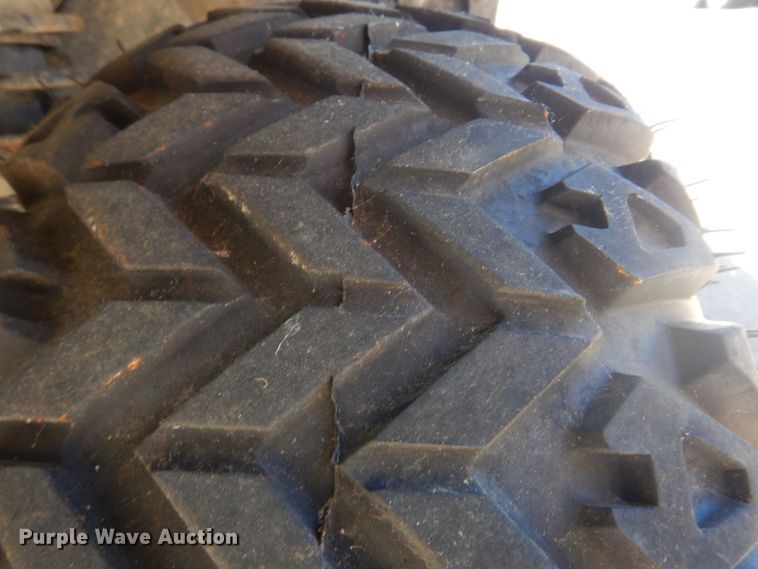 image for item DL4241 2017 Kawasaki Mule 4010  utility vehicle