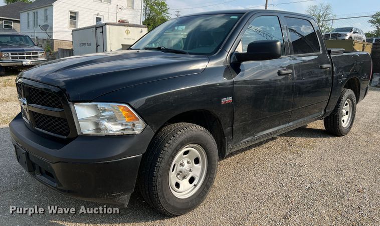 image for item DL4254 2015 Dodge Ram 1500  Crew Cab pickup truck