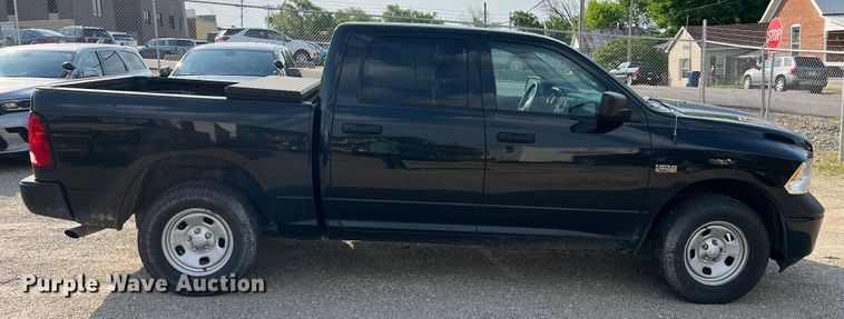 image for item DL4254 2015 Dodge Ram 1500  Crew Cab pickup truck