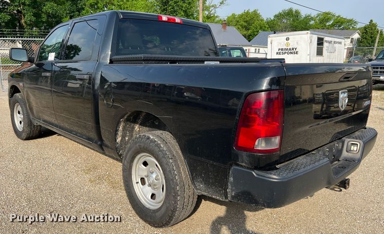 image for item DL4254 2015 Dodge Ram 1500  Crew Cab pickup truck