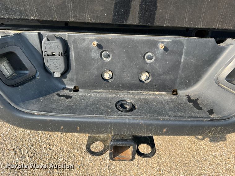 image for item DL4254 2015 Dodge Ram 1500  Crew Cab pickup truck