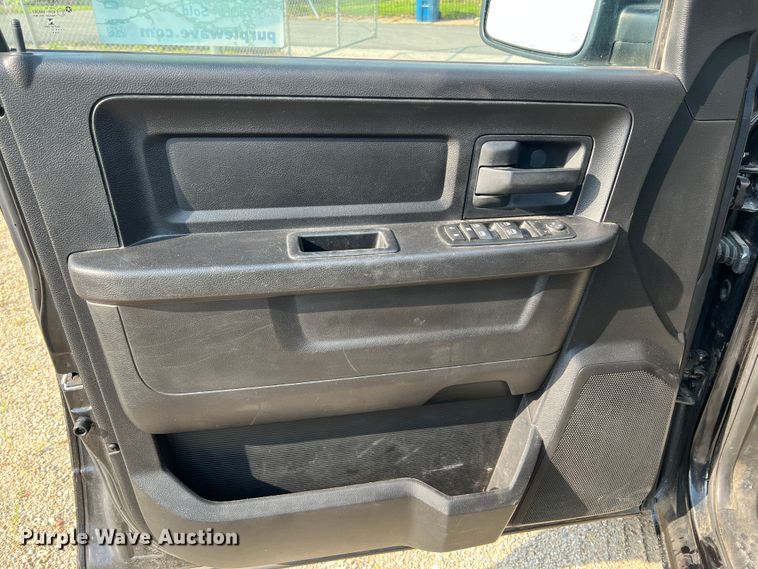 image for item DL4254 2015 Dodge Ram 1500  Crew Cab pickup truck