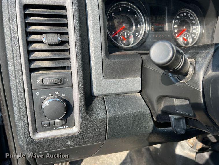 image for item DL4254 2015 Dodge Ram 1500  Crew Cab pickup truck