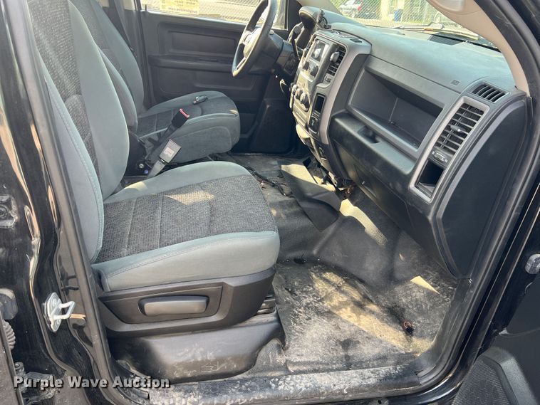 image for item DL4254 2015 Dodge Ram 1500  Crew Cab pickup truck