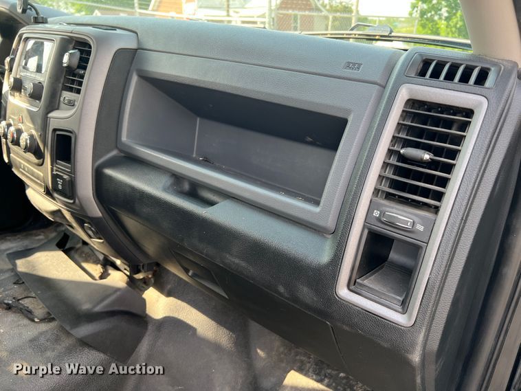 image for item DL4254 2015 Dodge Ram 1500  Crew Cab pickup truck