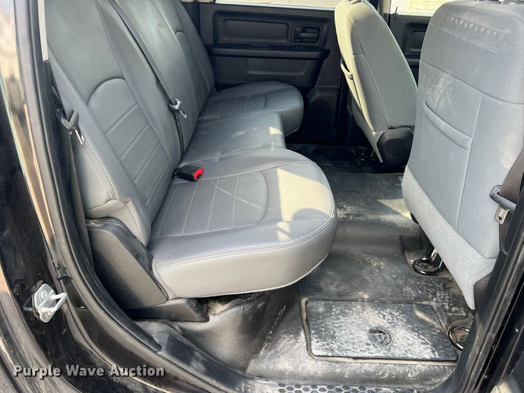 image for item DL4254 2015 Dodge Ram 1500  Crew Cab pickup truck